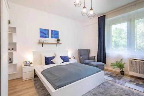 Cozy Home - Close to River - Easy Parking