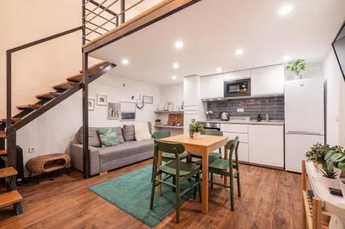 D35 - Chic Boutique Apartments by BQA