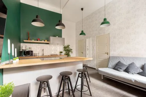 D63 Dohány Apartment