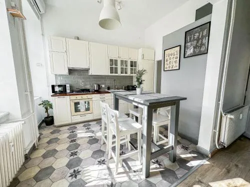 Dob Duplex Apartment