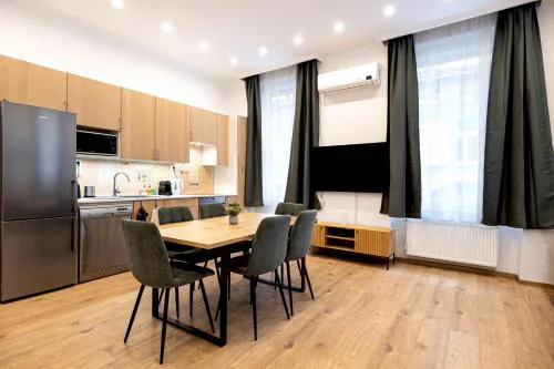 Downtown Comfort