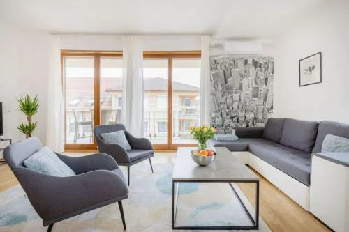 Dream Home with Grand Terrace in the City Center