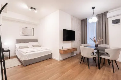 E23 - Grand Boulevard Design Loft - Best Location by BQA
