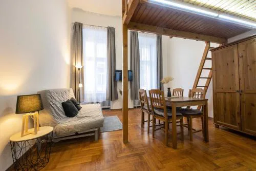 Éliás Cosy Apartment for 4 people in the Heart of Budapest FREE COFFEE