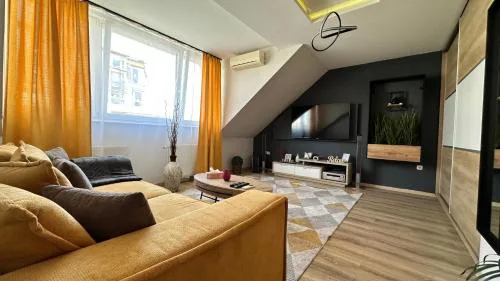 Evelin's apartment