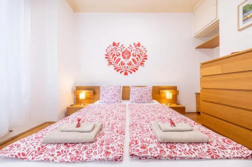 Georgina apartment