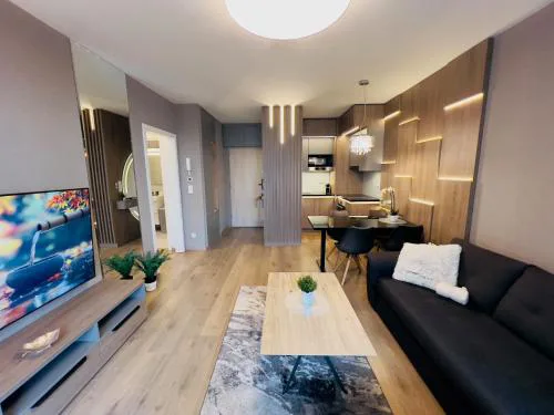 Karzo Property LU 205 Free Garage