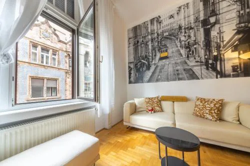 Katalin Apartment