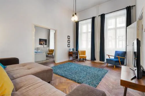 Liberty Square Apartment
