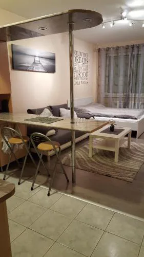 Liget Apartment, Terrace, Free Parking, AC