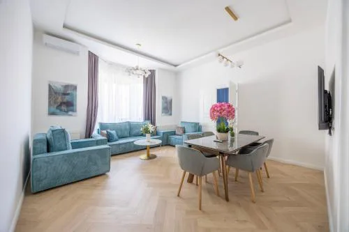Luxe & Charm 3Bedroom Residence by Prestige Homes
