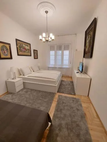 Melinda Apartment 2