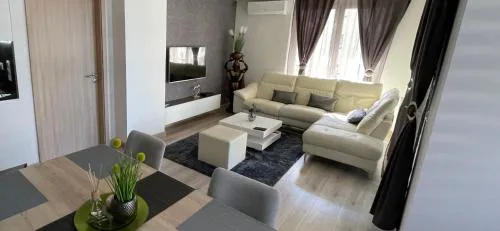 N.Cristian Apartment