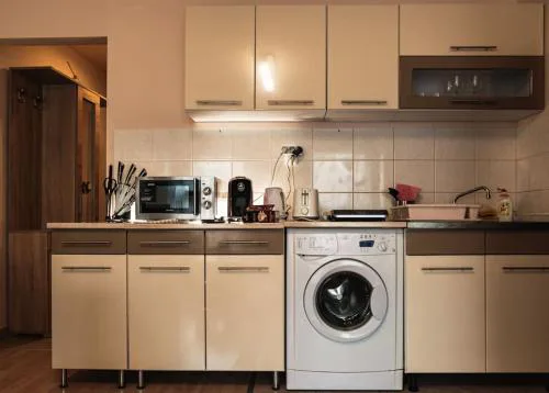 Orczy Forum apartment with free parking