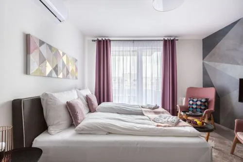 Pastel Serenity Retreat close to downtown - 903