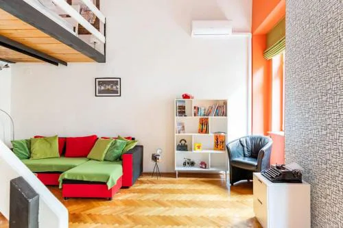 Quiet Home at Synagogue