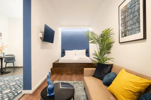 R10 - Boutique Apartments, Best location by BQA
