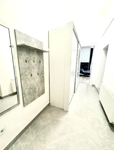 R78 Apartment