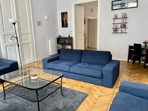 Rakóczi apt