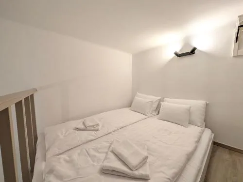 Rumbach Apartman 12