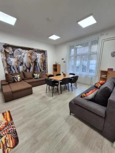 SAFARI apartment