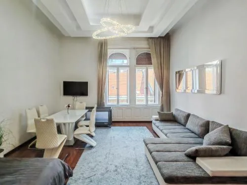 Sas Imperial flat Basilika view free parking upon reservation