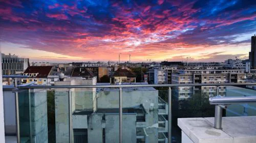 SkyVibe Penthouse BPCentral