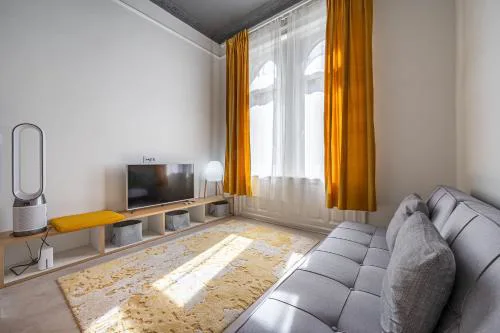 Soho Apartments