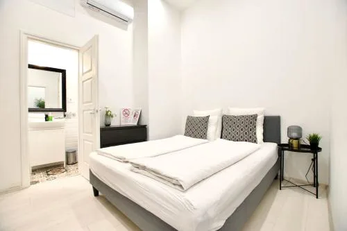 Standard Apartment by Hi5-St. King Mini Studio