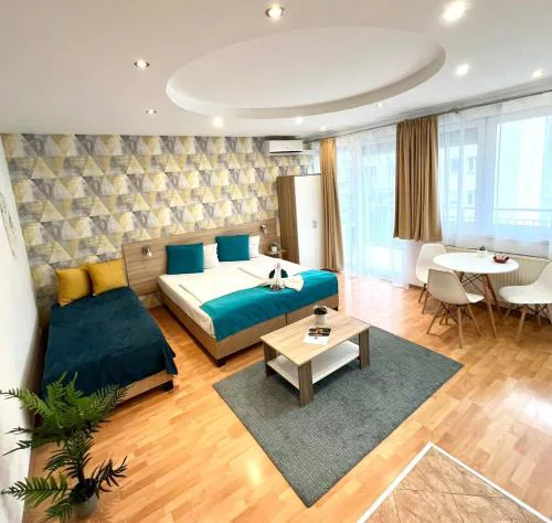 Star Apartments with free parking