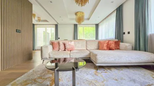 Sun Hill Luxury Suites