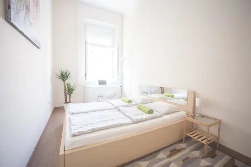 Sunny&Modern Central Flat in Historic Building
