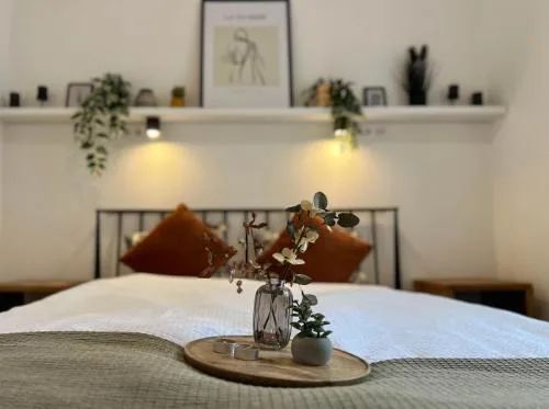 Szentkiralyi Suite