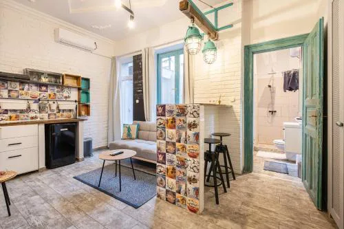 The Luxe Hideaway W40