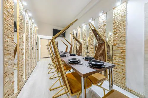 The Other Side - Spacious 3BR with Jacuzzi and Private Sauna