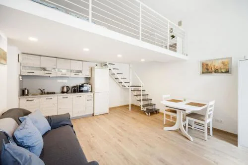 V12 Apartments