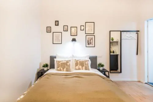 Very Central - Calm Studio