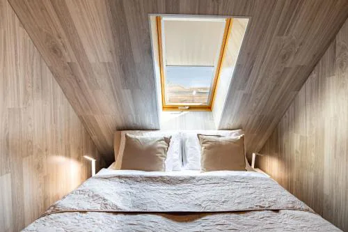 Very Comfy - Relaxing Sleep - AirCon