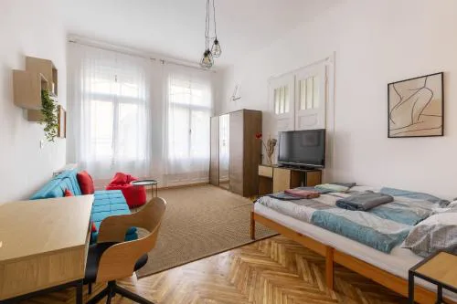 VIG26 Bright and spacious apt by the Rákóczi Market Hall