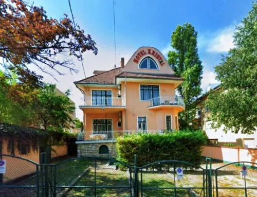 Villa Kristal Hotel