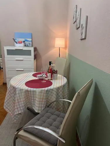 White Ship Apartman