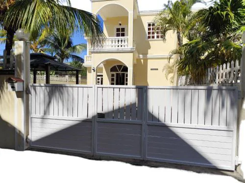 EHolidays Villa