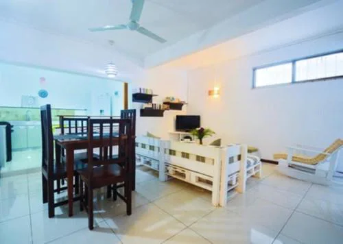 Modern Apartment in Pereybere + Pool