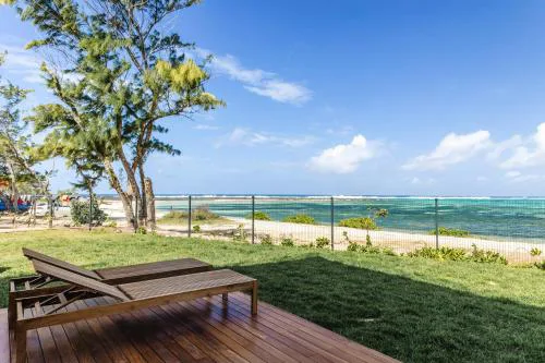 Ocean Terraces Apt A1 - Your Beachfront Bliss - Brand NEW
