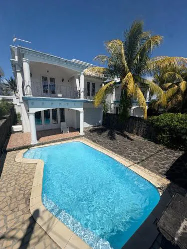 Villa Blue Calodyne