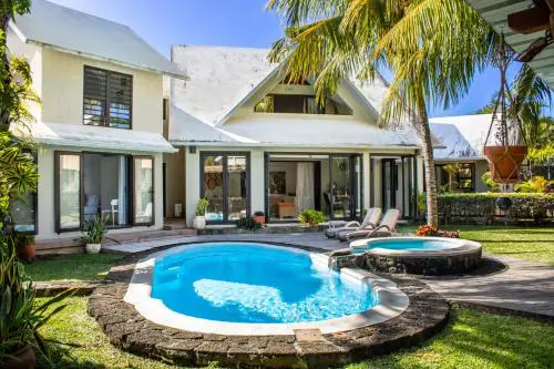 Villa Clémentine with a private pool