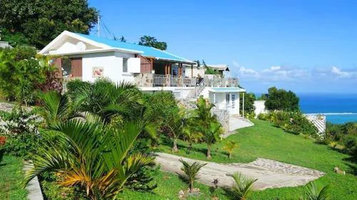 Charming Villas in Rodrigue