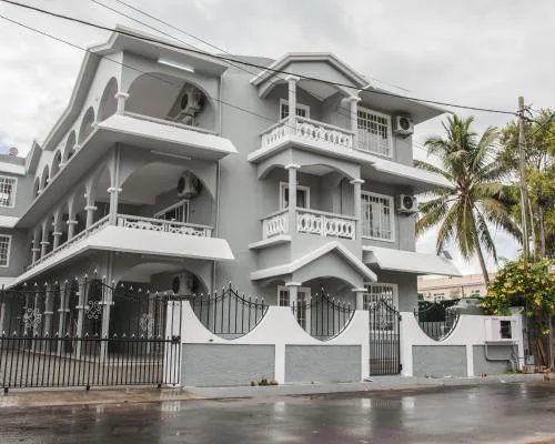 Blue Pebbles Villa