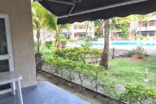 Charming Apartment in Flic en Flac - 92 m² - Shared Pool