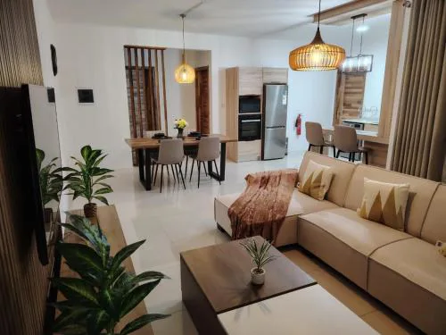 Cozy 2BR Retreat Flic en Flac